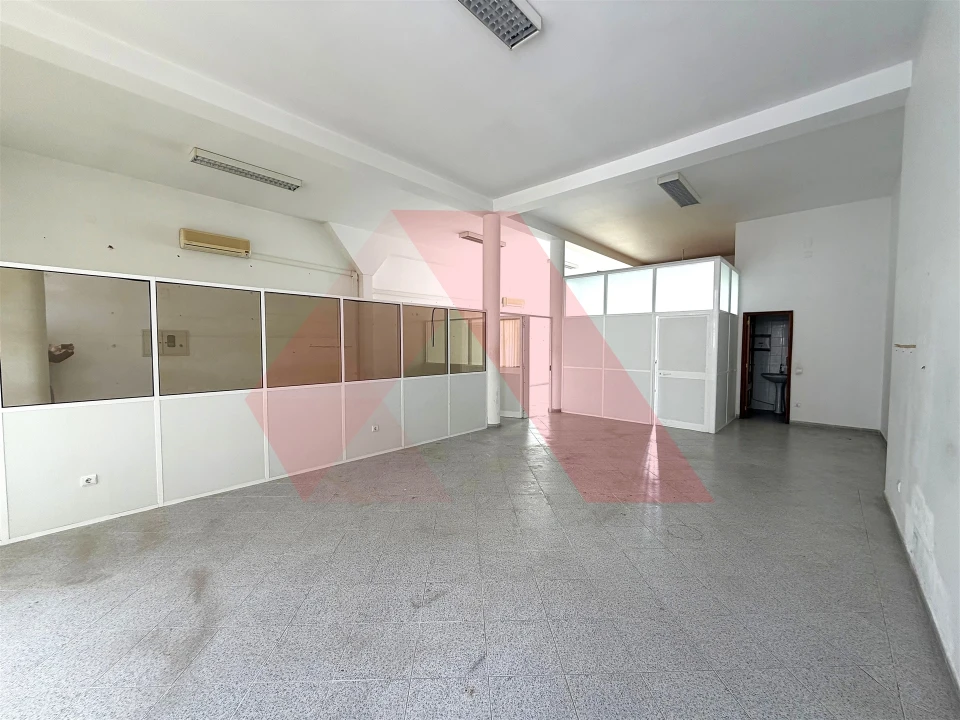 Loja para Venda em Tabua Foto 3