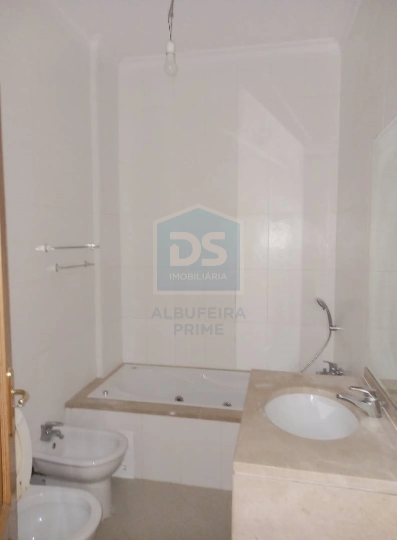 Apartamento T1 para Venda em Boliqueime Foto 10