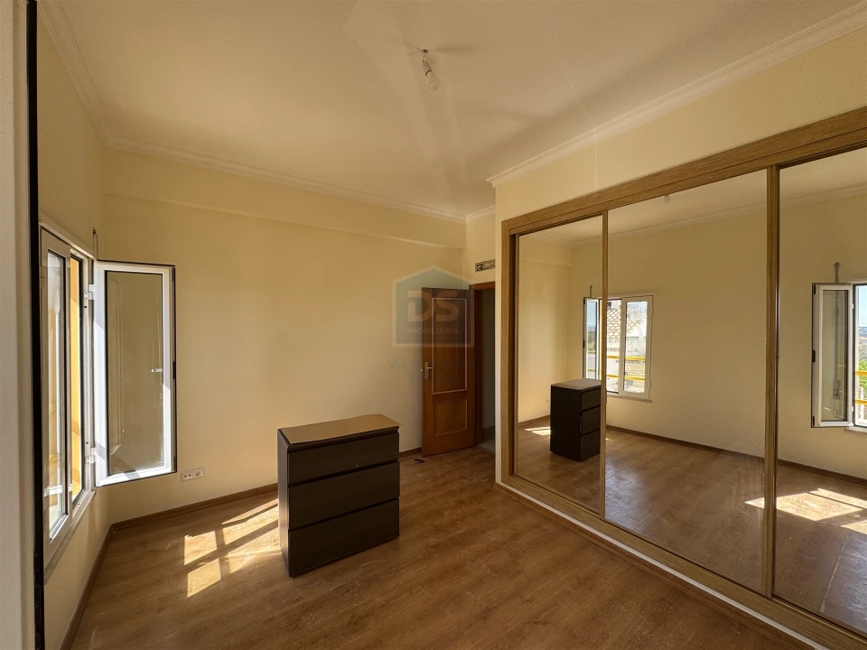 Apartamento T1 para Venda em Boliqueime Foto 5