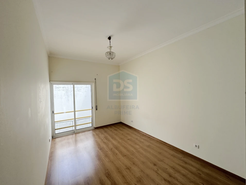 Apartamento T1 para Venda em Boliqueime Foto 7