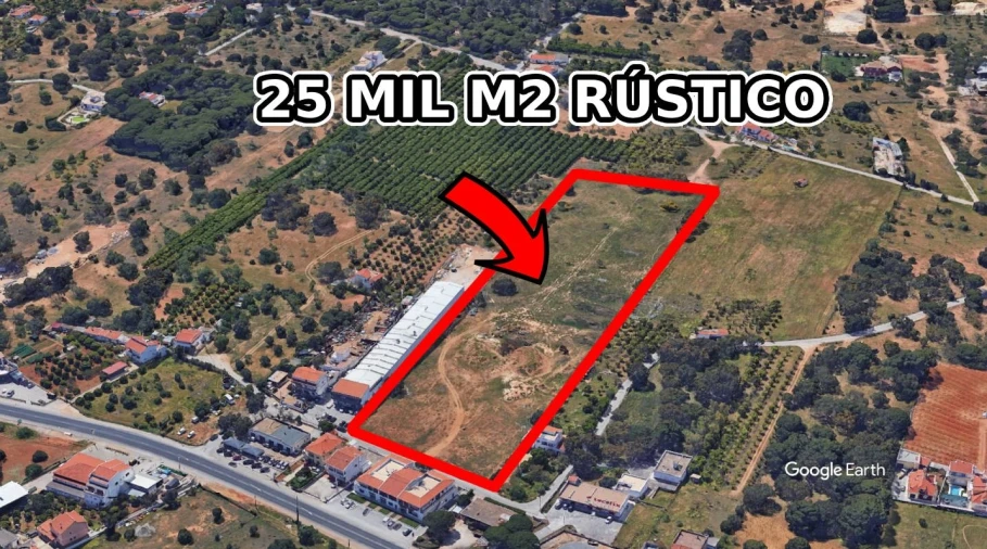 Terreno para Arrendamento em Quarteira Foto 1