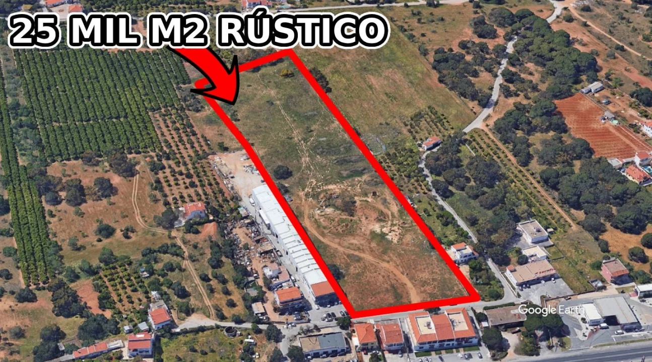 Terreno para Arrendamento em Quarteira Foto 3