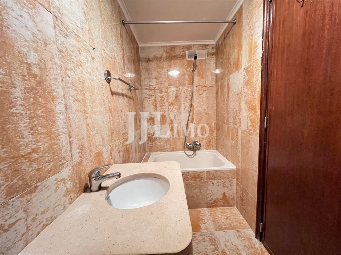 Moradia T8 para Venda em Oeiras e São Julião da Barra, Paço de Arcos e Caxias Foto 12