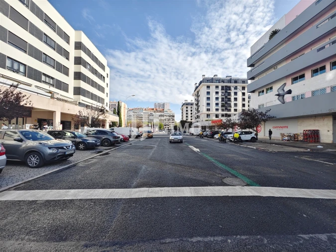 Loja para Venda em Benfica Foto 11