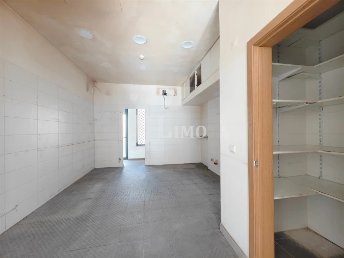 Loja para Venda em Benfica Foto 6