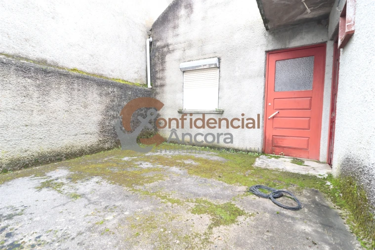 Moradia T1 para Venda em Nespereira Foto 3