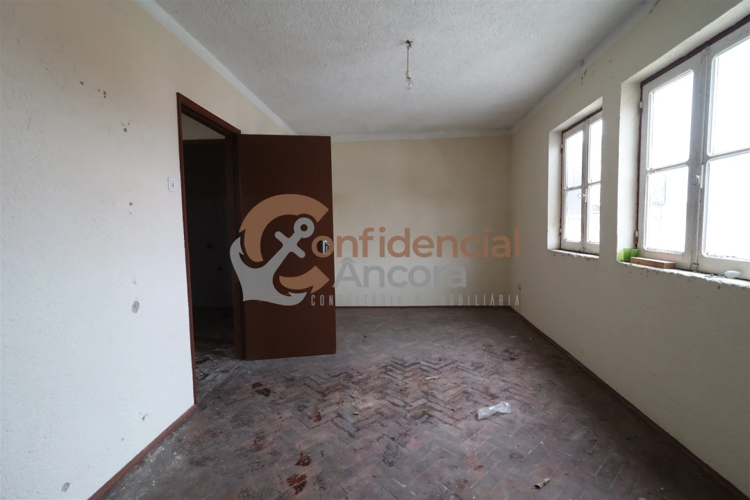 Moradia T1 para Venda em Nespereira Foto 7