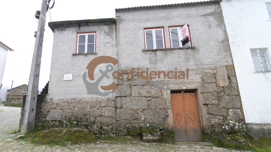 Moradia T1 para Venda em Nespereira