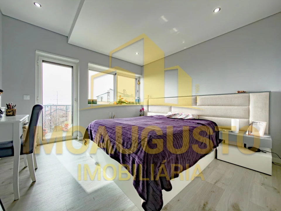 Apartamento T3 para Venda em Guarda Foto 9