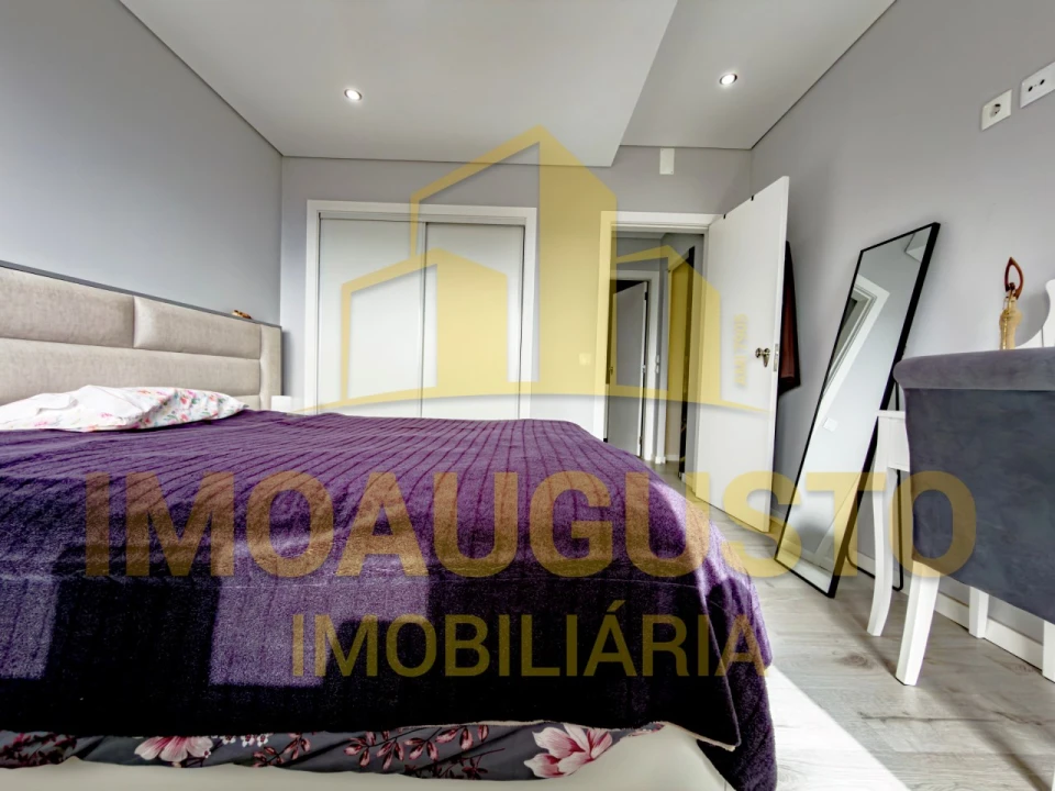 Apartamento T3 para Venda em Guarda Foto 10