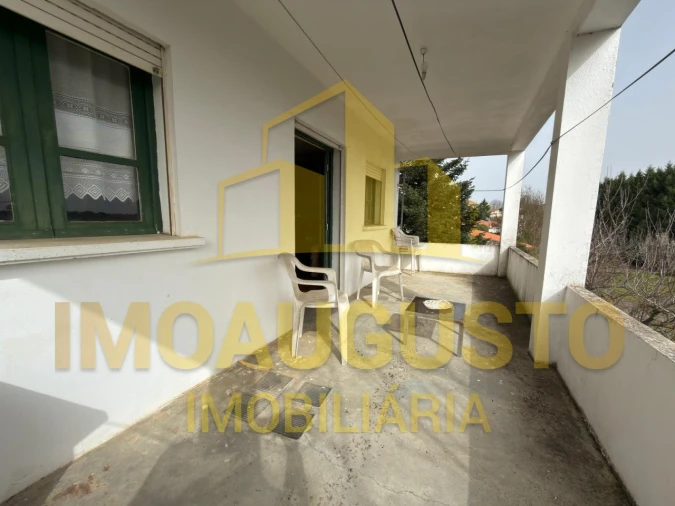 Moradia T5 para Venda em Vermiosa Foto 6