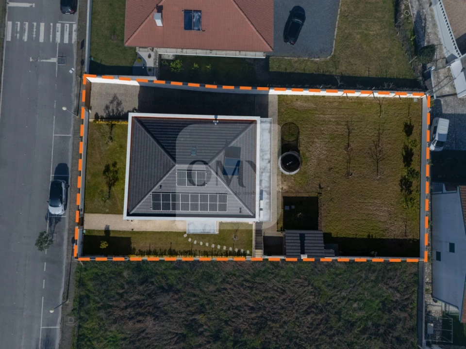 Moradia T4 para Venda em Adoufe e Vilarinho de Samardã Foto 25