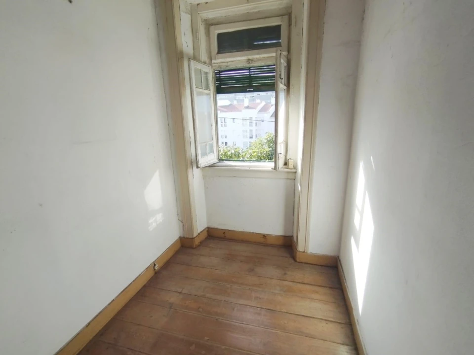 Prédio para Venda em Beato Foto 26