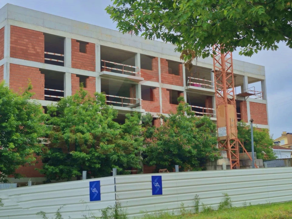 Apartamento T3 para Venda em Aguas Santas Foto 1