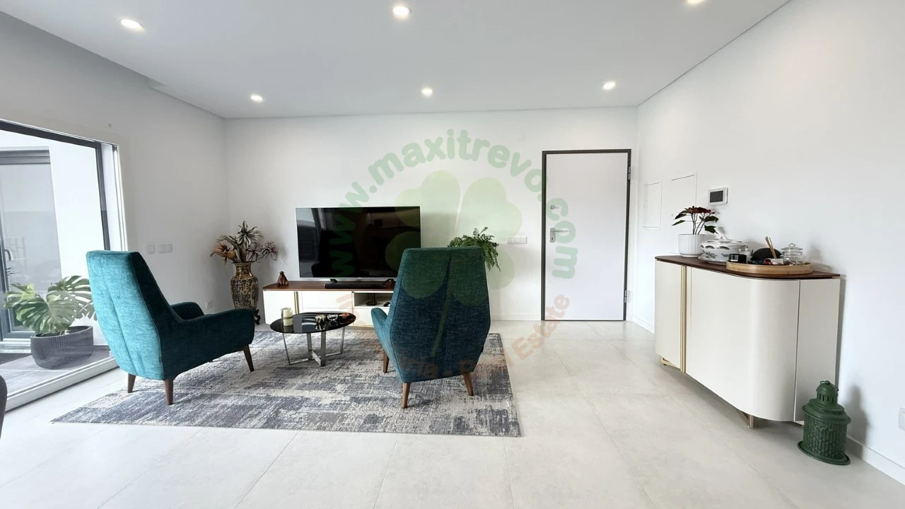 Moradia T3 para Venda em Fernao Ferro Foto 2