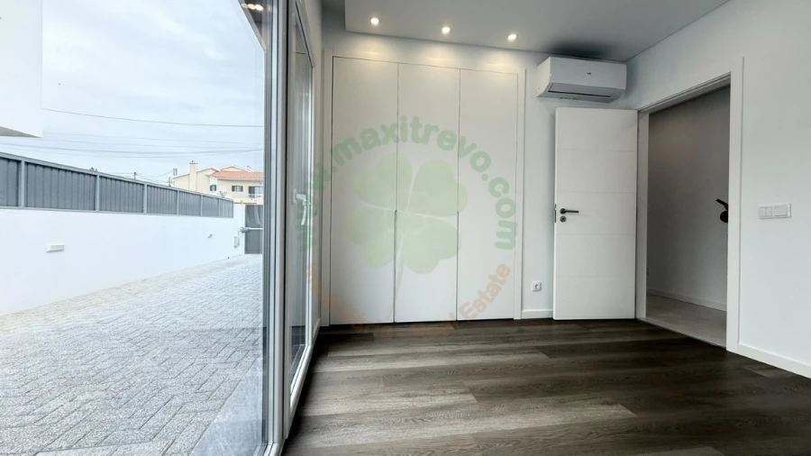 Moradia T3 para Venda em Fernao Ferro Foto 21