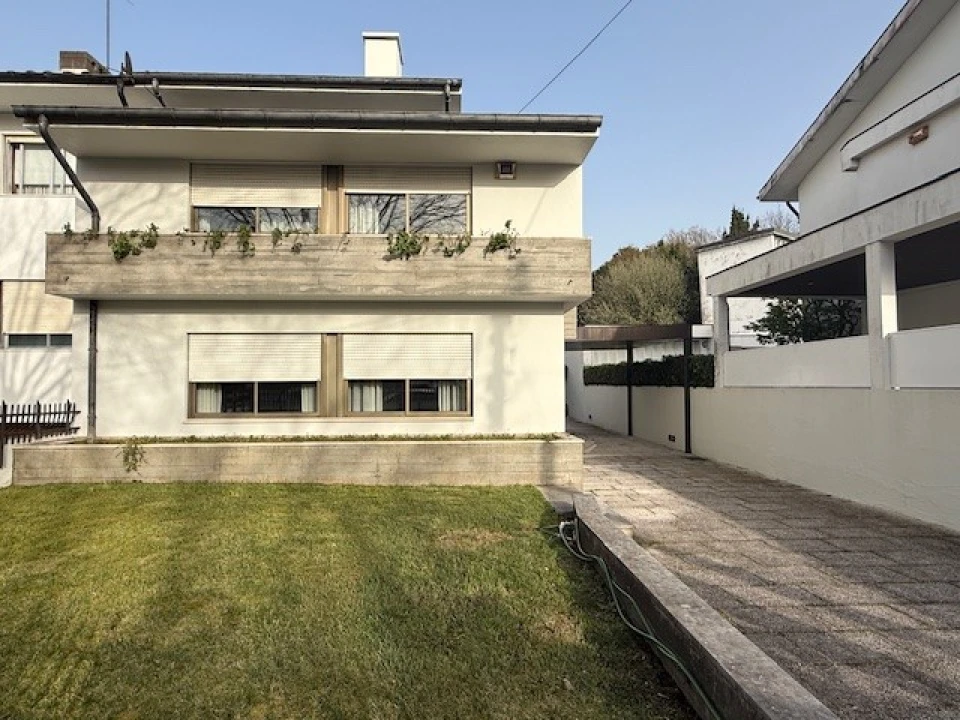 Moradia T3 para Venda em São Mamede de Infesta e Senhora da Hora Foto 1