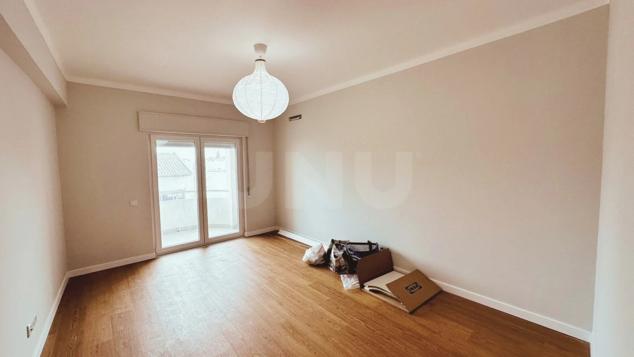 Apartamento T2 para Venda em Samora Correia Foto 11