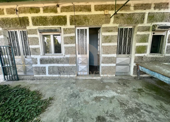 Moradia T2 para Venda em São Tomé de Negrelos Foto 2