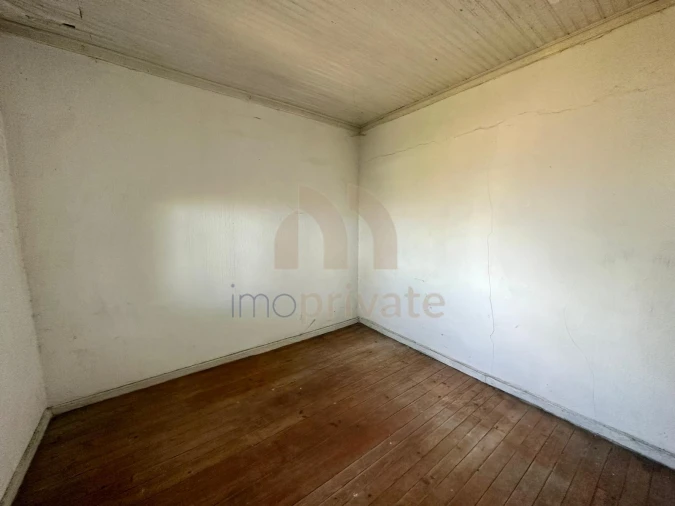 Moradia T2 para Venda em São Tomé de Negrelos Foto 9