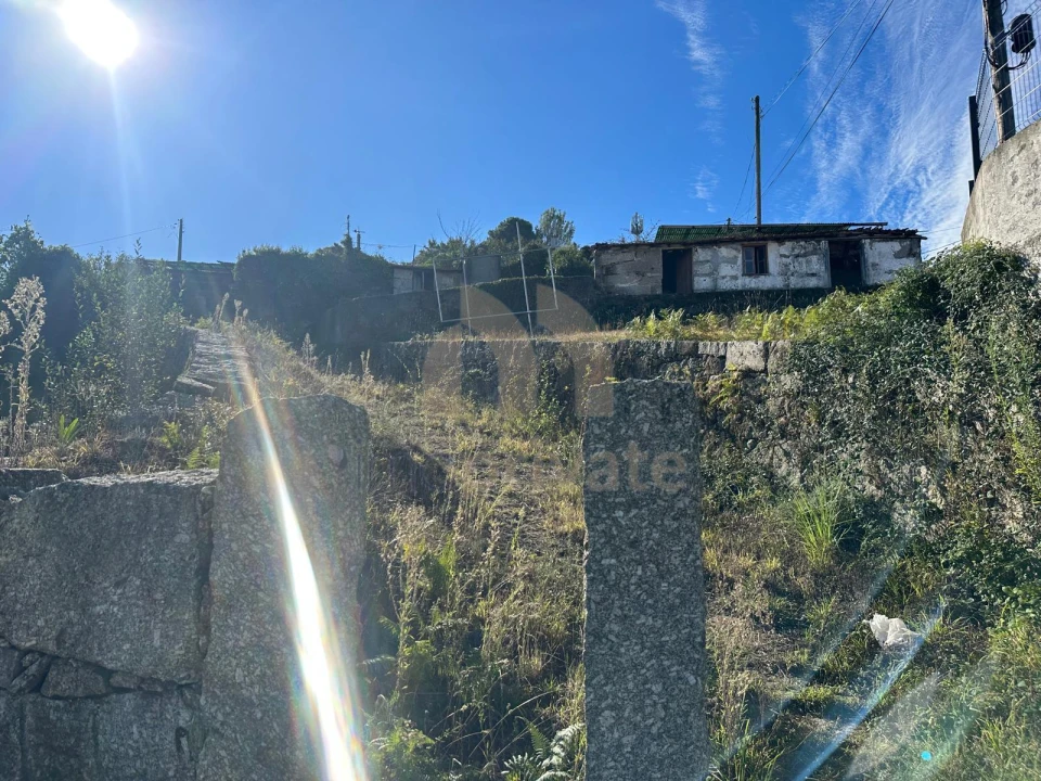 Moradia T2 para Venda em São Tomé de Negrelos Foto 14