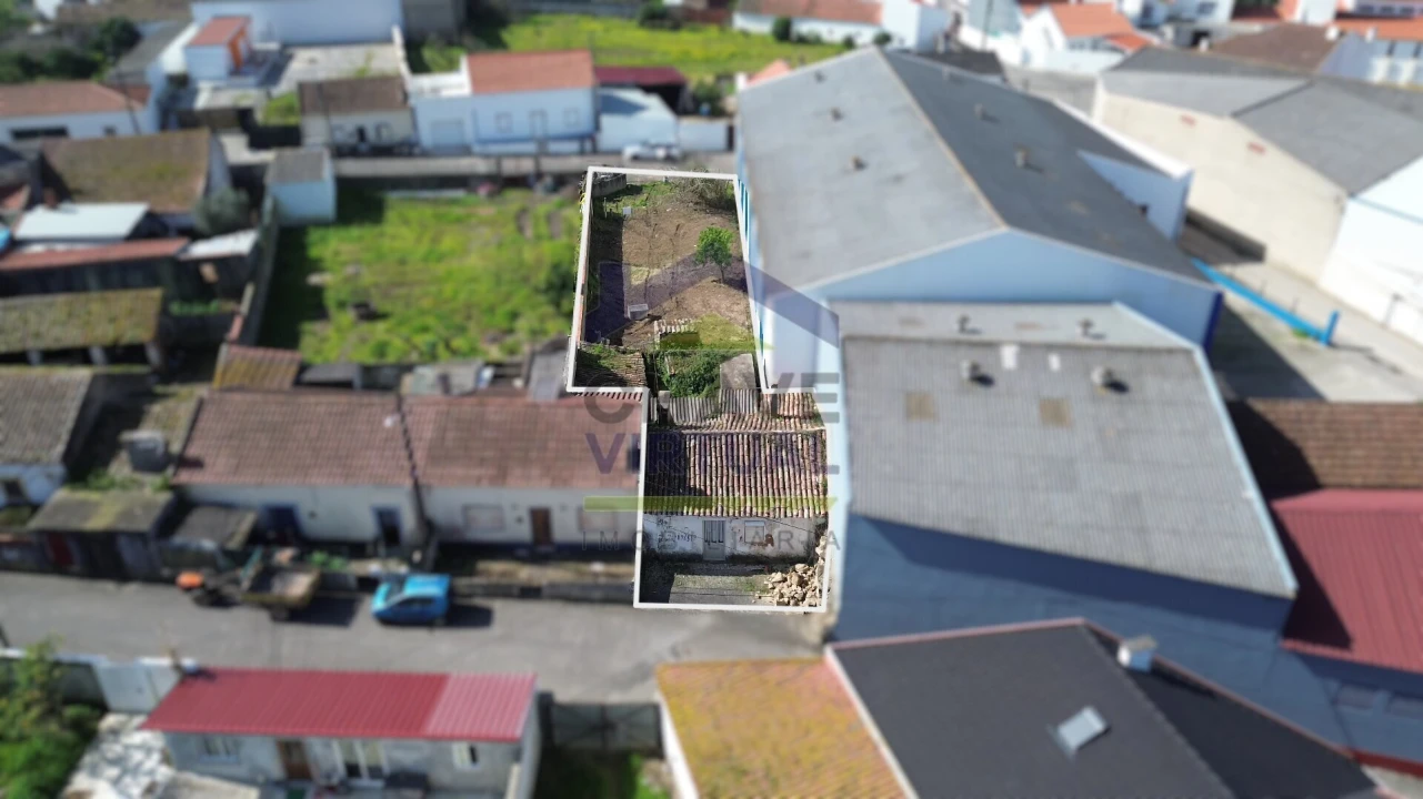 Moradia T2 para Venda em Roliça Foto 1