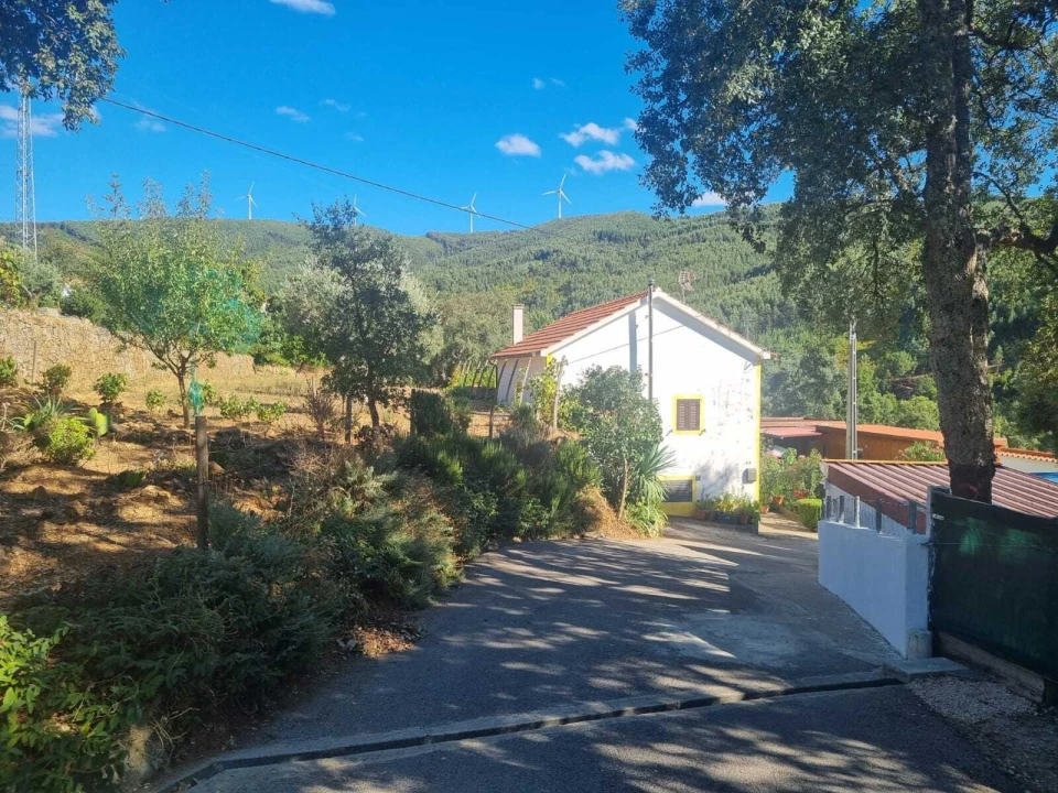 Moradia T2 para Venda em Pedrogão Pequeno Foto 1