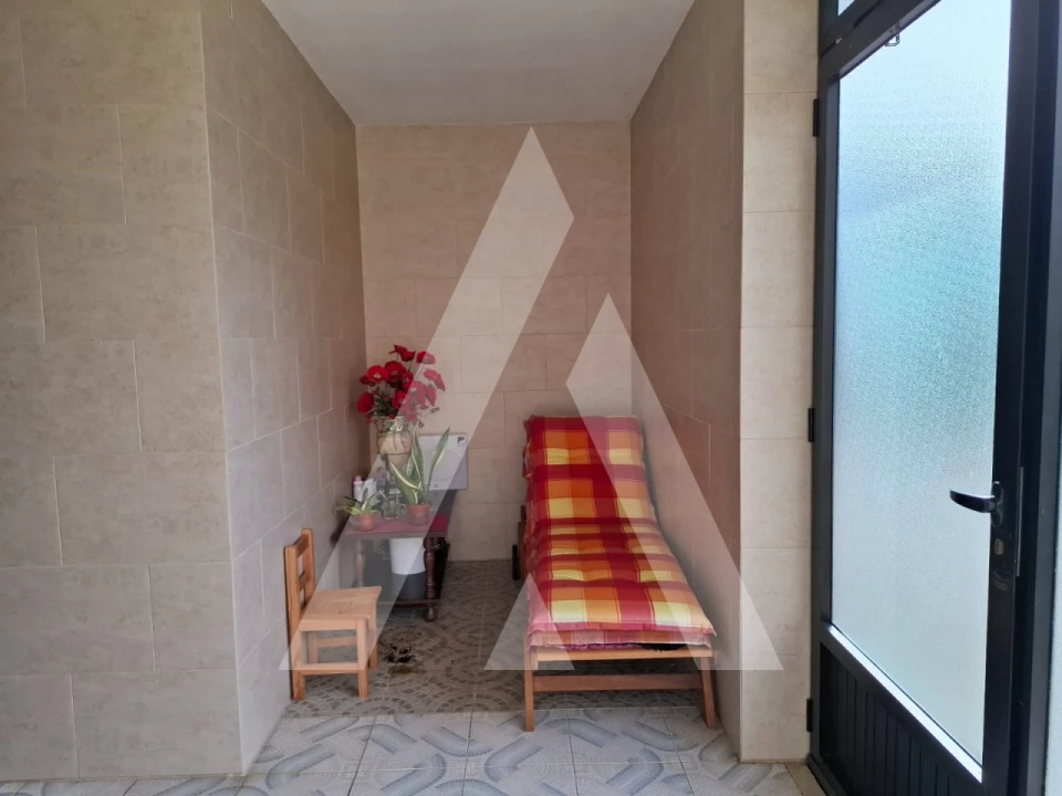 Moradia T3 para Venda em Oiã Foto 41