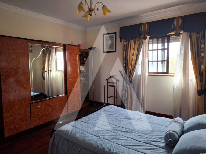 Moradia T3 para Venda em Oiã Foto 28