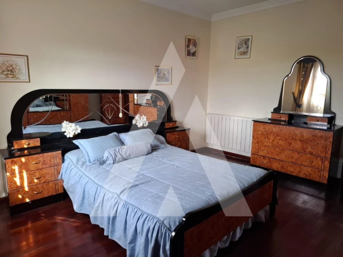 Moradia T3 para Venda em Oiã Foto 29