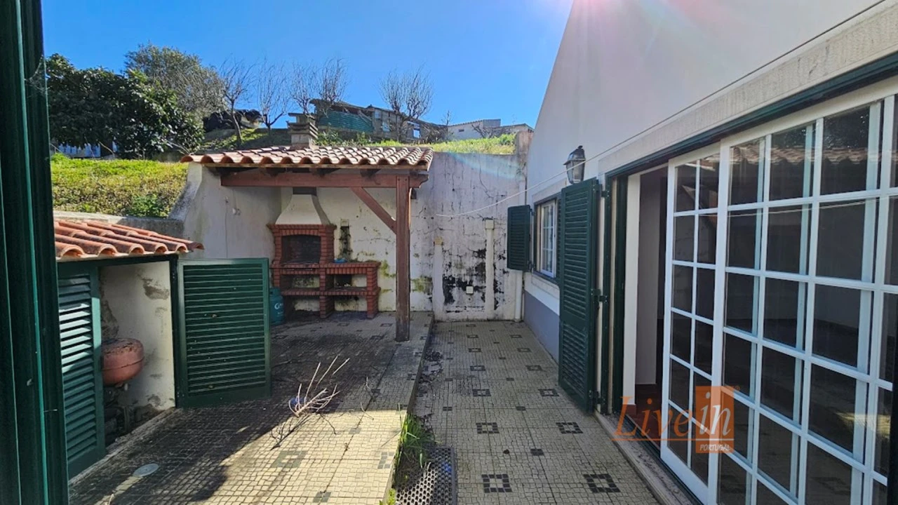 Moradia T2 para Venda em Maxial e Monte Redondo Foto 9