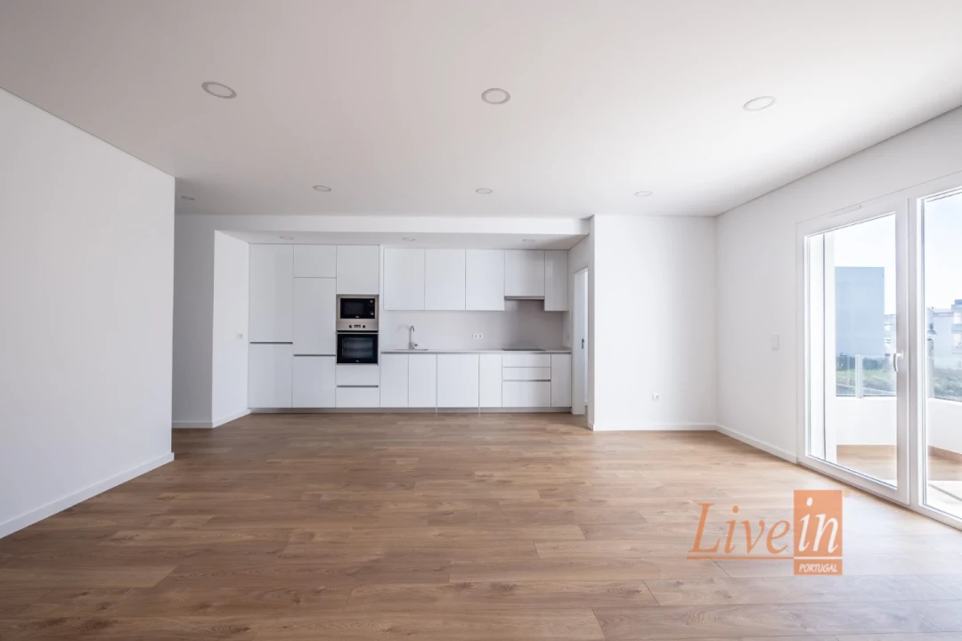 Apartamento T2 para Venda em Ericeira Foto 2