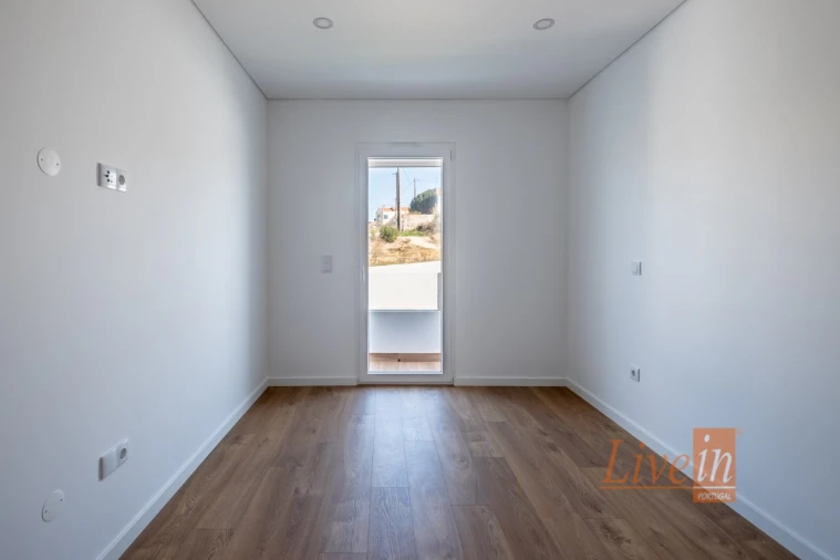 Apartamento T2 para Venda em Ericeira Foto 7