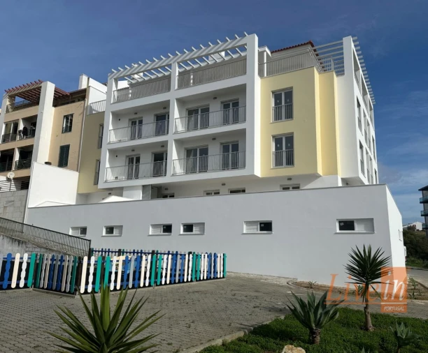 Apartamento T2 para Venda em Ericeira Foto 1