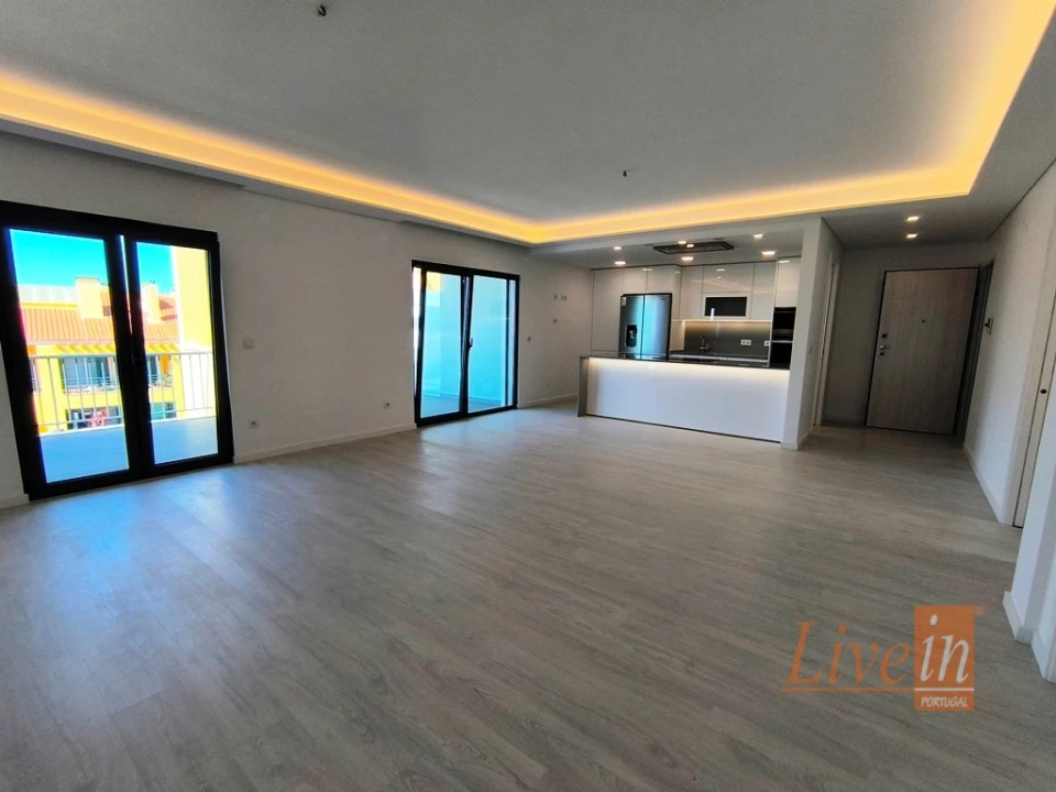 Apartamento T2 para Venda em Ericeira Foto 4