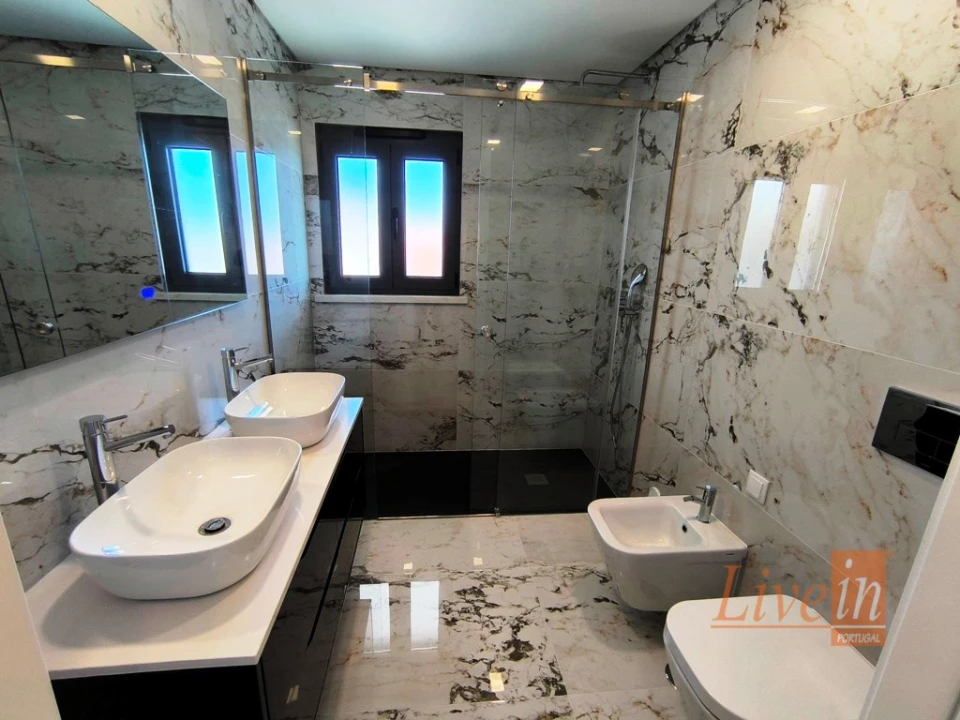 Apartamento T2 para Venda em Ericeira Foto 9