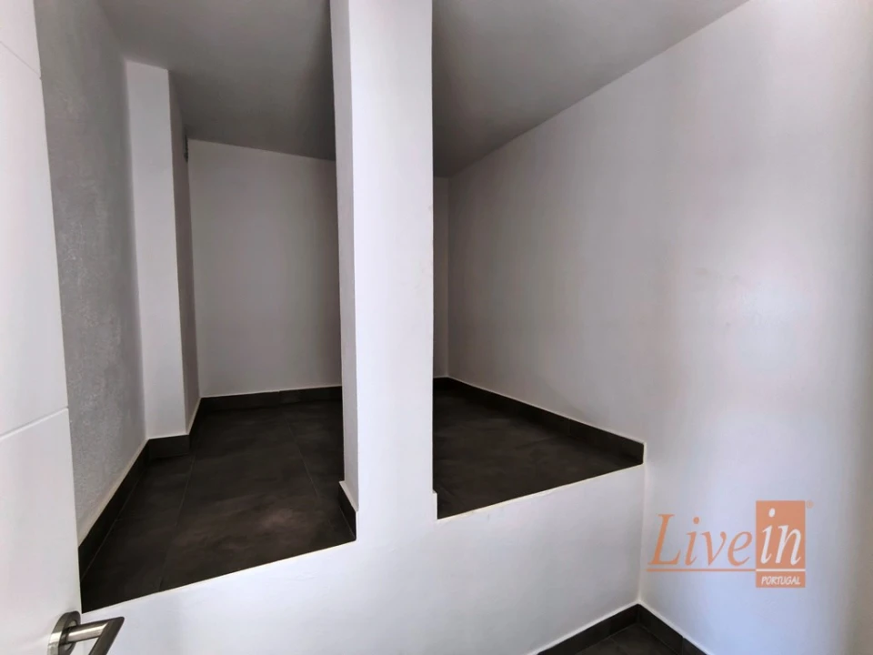Apartamento T2 para Venda em Ericeira Foto 24