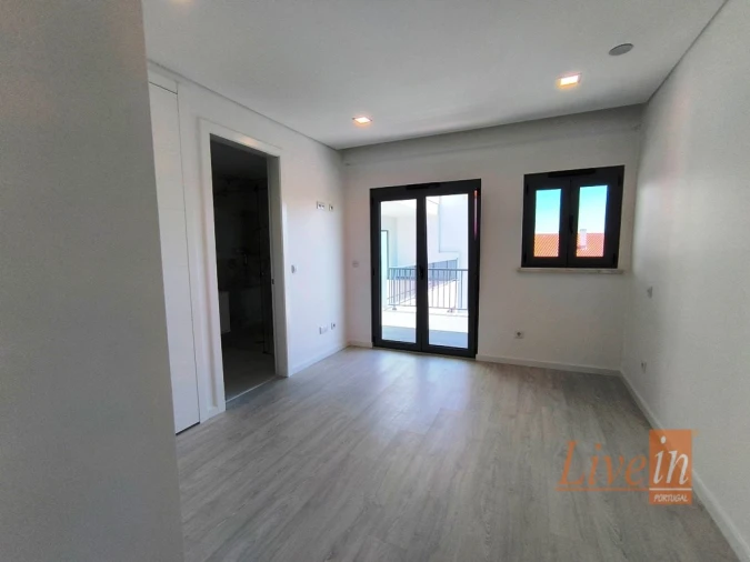 Apartamento T2 para Venda em Ericeira Foto 10