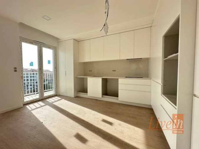 Apartamento T2 para Venda em Ericeira Foto 1