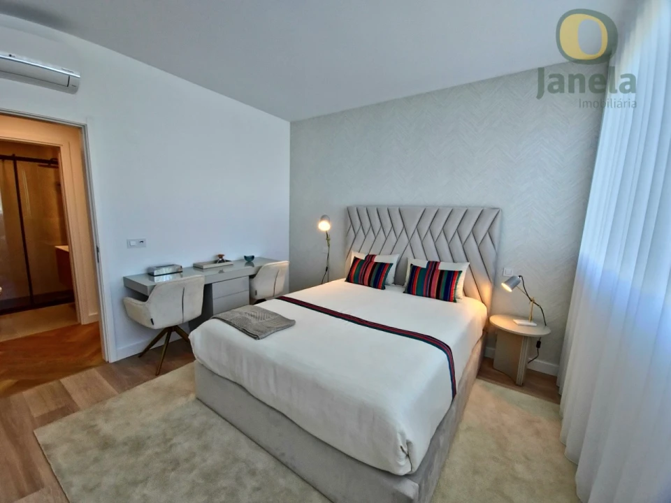 Apartamento T2 para Venda em Faro (Sé e São Pedro) Foto 17