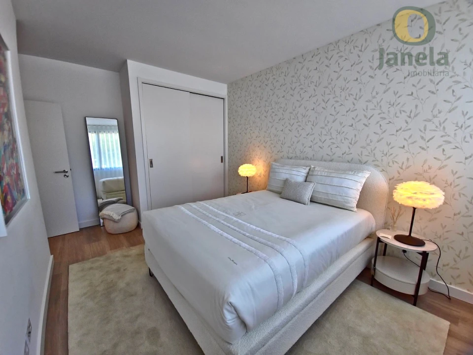 Apartamento T2 para Venda em Faro (Sé e São Pedro) Foto 22