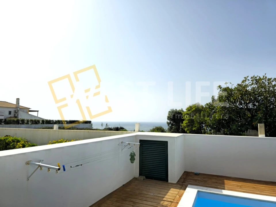 Garagem para Arrendamento em Santo Isidoro Foto 3