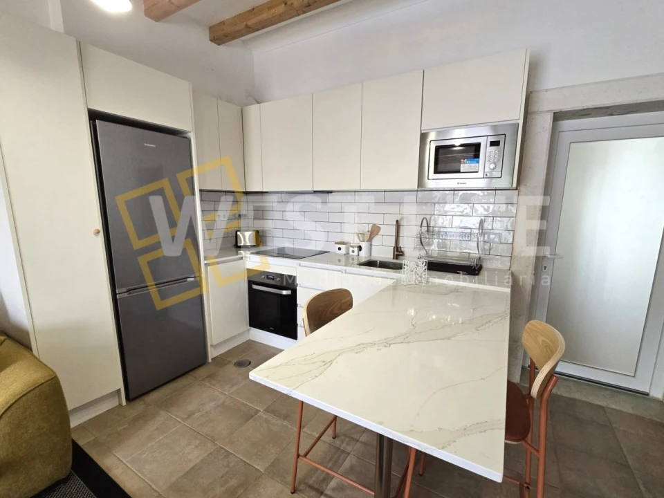 Garagem para Arrendamento em Santo Isidoro Foto 6