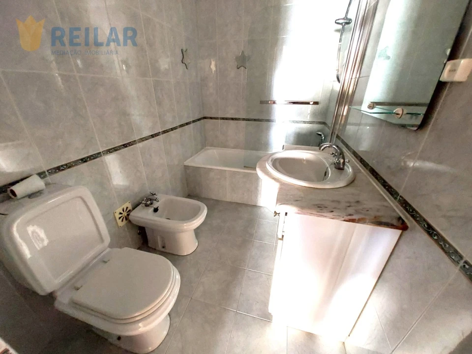 Apartamento T3 para Arrendamento em Póvoa de Santa Iria e Forte da Casa Foto 19