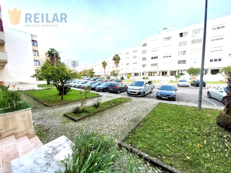Apartamento T3 para Arrendamento em Póvoa de Santa Iria e Forte da Casa Foto 29