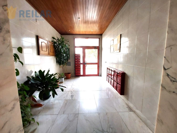 Apartamento T3 para Arrendamento em Póvoa de Santa Iria e Forte da Casa Foto 27