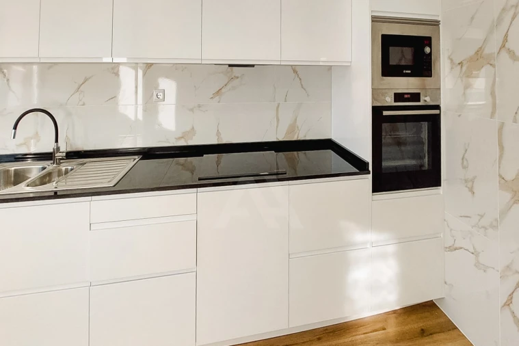 Moradia T3 para Venda em Alcabideche Foto 5