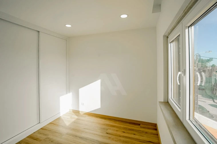 Moradia T3 para Venda em Alcabideche Foto 13