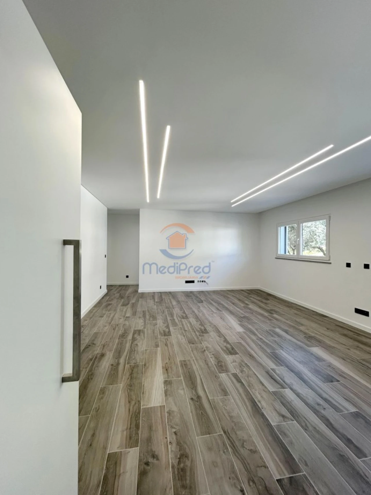 Apartamento T3 para Venda em Santa Iria de Azoia, São João da Talha e Bobadela Foto 15