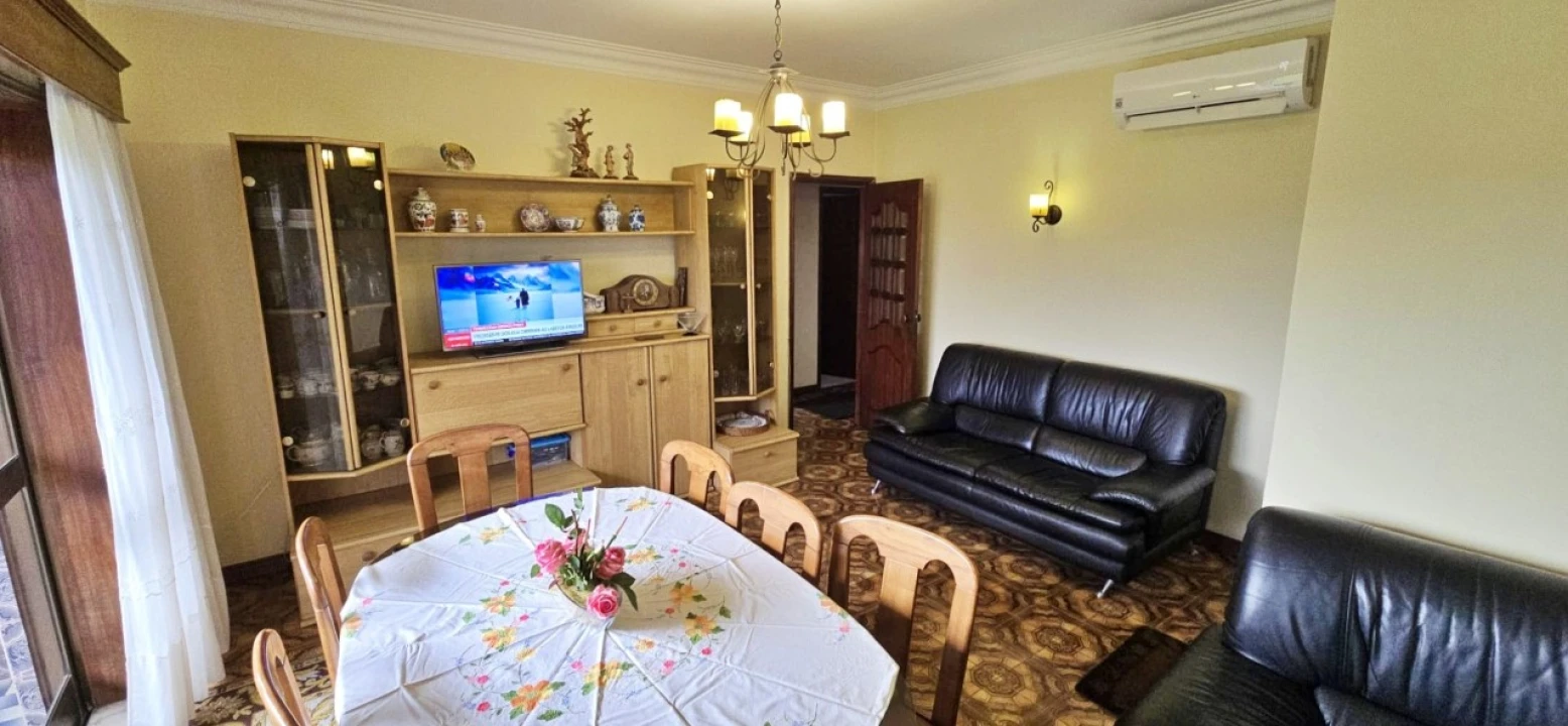 Moradia T4 para Venda em Coronado (São Romão e São Mamede) Foto 6